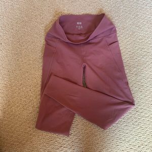 Uniqlo yoga pants